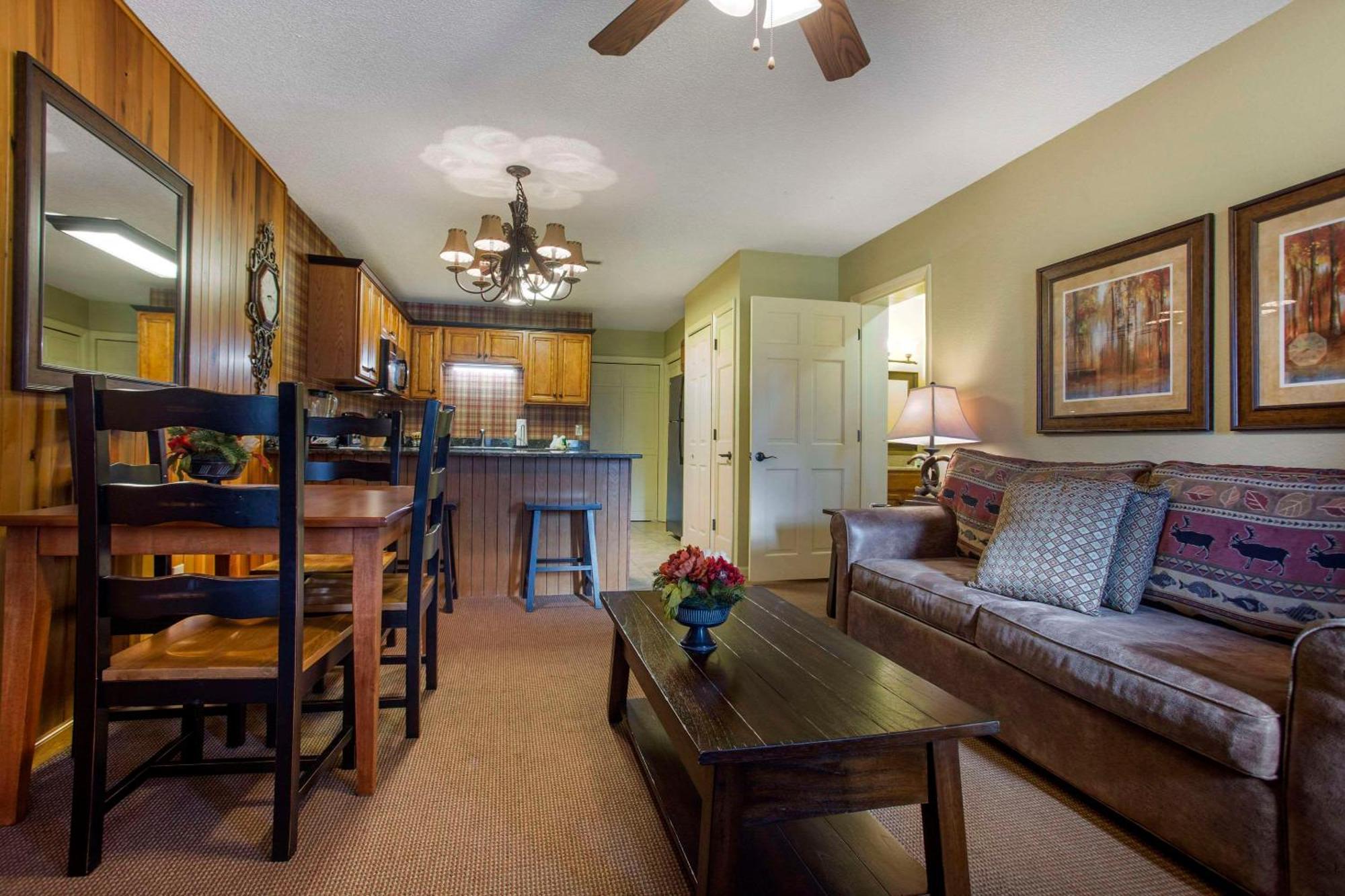 Bluegreen Vacations Blue Ridge Village, An Ascend 3* Banner Elk