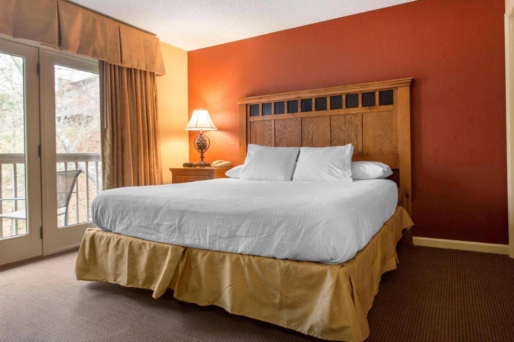 Bluegreen Vacations Blue Ridge Village, An Ascend Hotel
