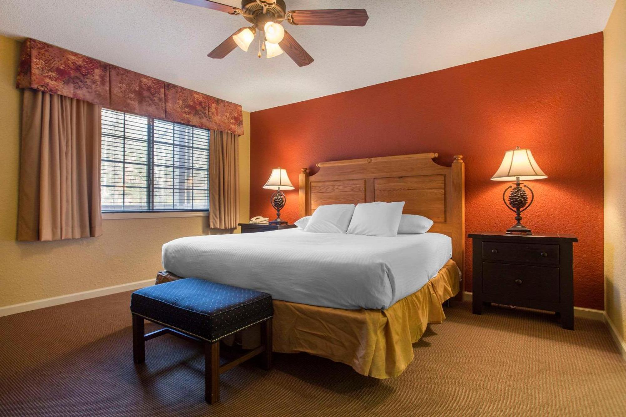 Bluegreen Vacations Blue Ridge Village, An Ascend Hotel Banner Elk