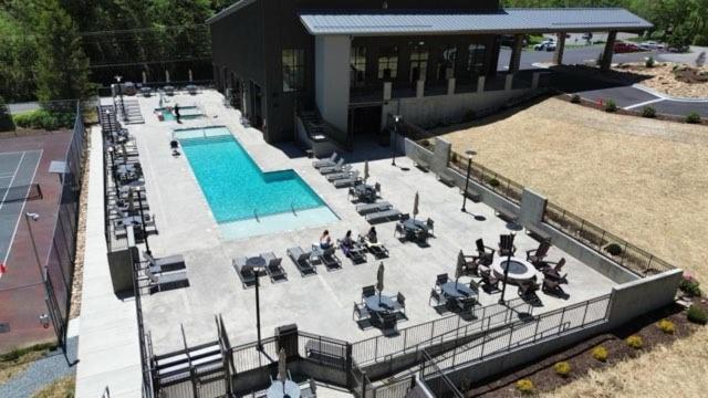 Bluegreen Vacations Blue Ridge Village, An Ascend Hotel